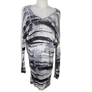 CAbi Womens Tunic Top XS Paint Brush Dolman Sleeve Gray Black White Dress 130